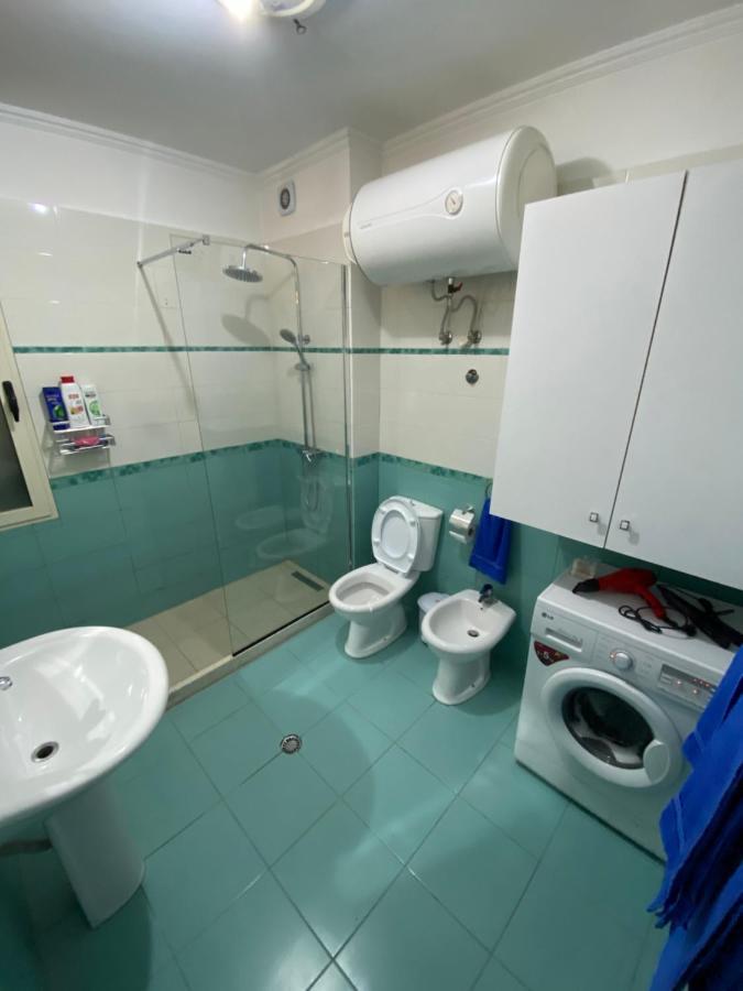 Chlo Apartment 3 Tiranë Ngoại thất bức ảnh